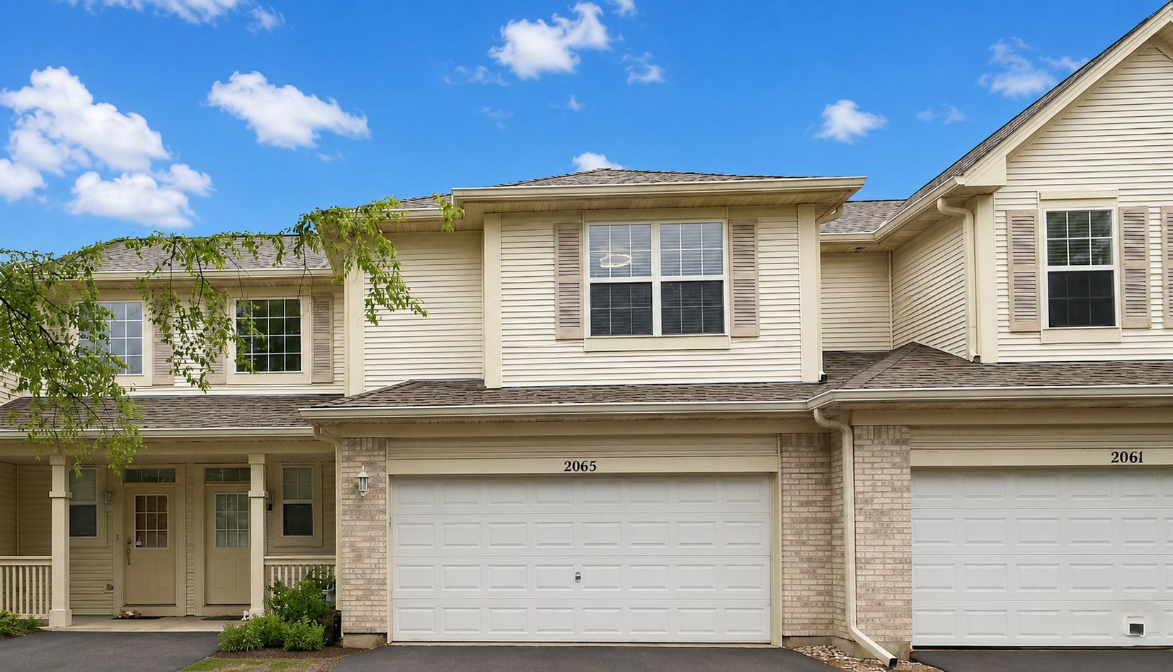 2065 Sunrise Circle #2065 — Aurora, IL 60503
