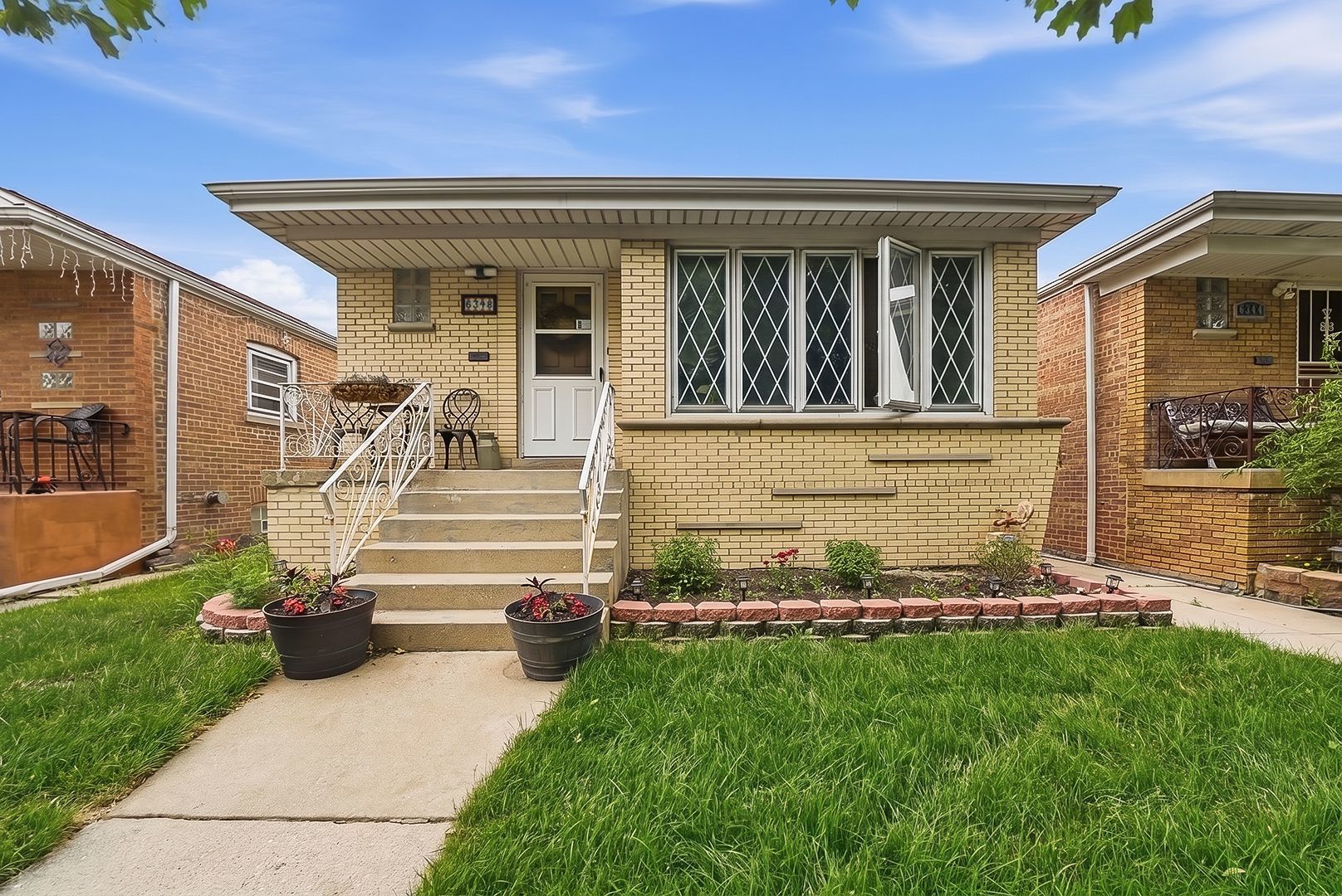 6348 S LAPORTE Avenue — Chicago, IL 60638