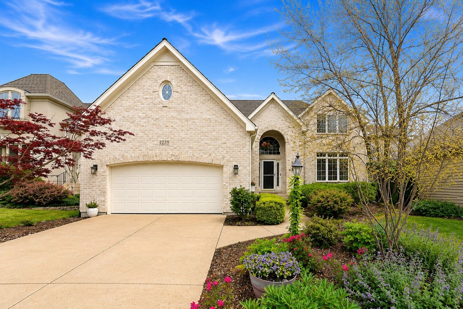 1235 Arborside Drive — Aurora, IL 60502