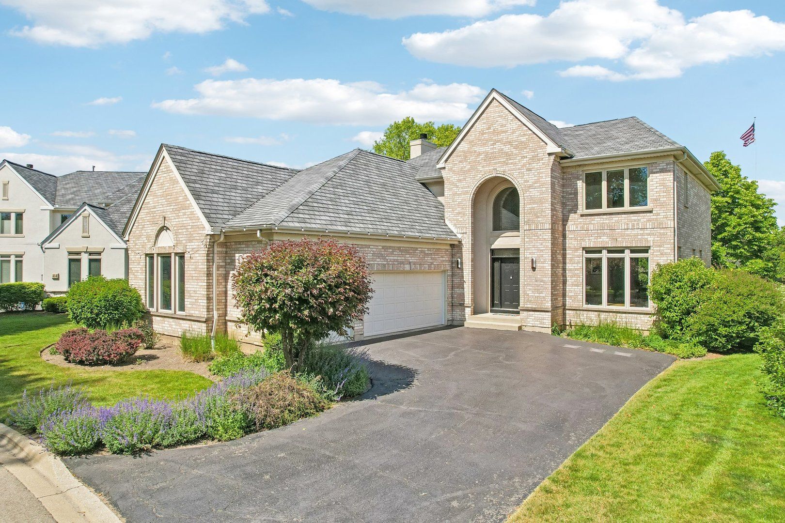 42 Holabird Loop — Highwood, IL 60040