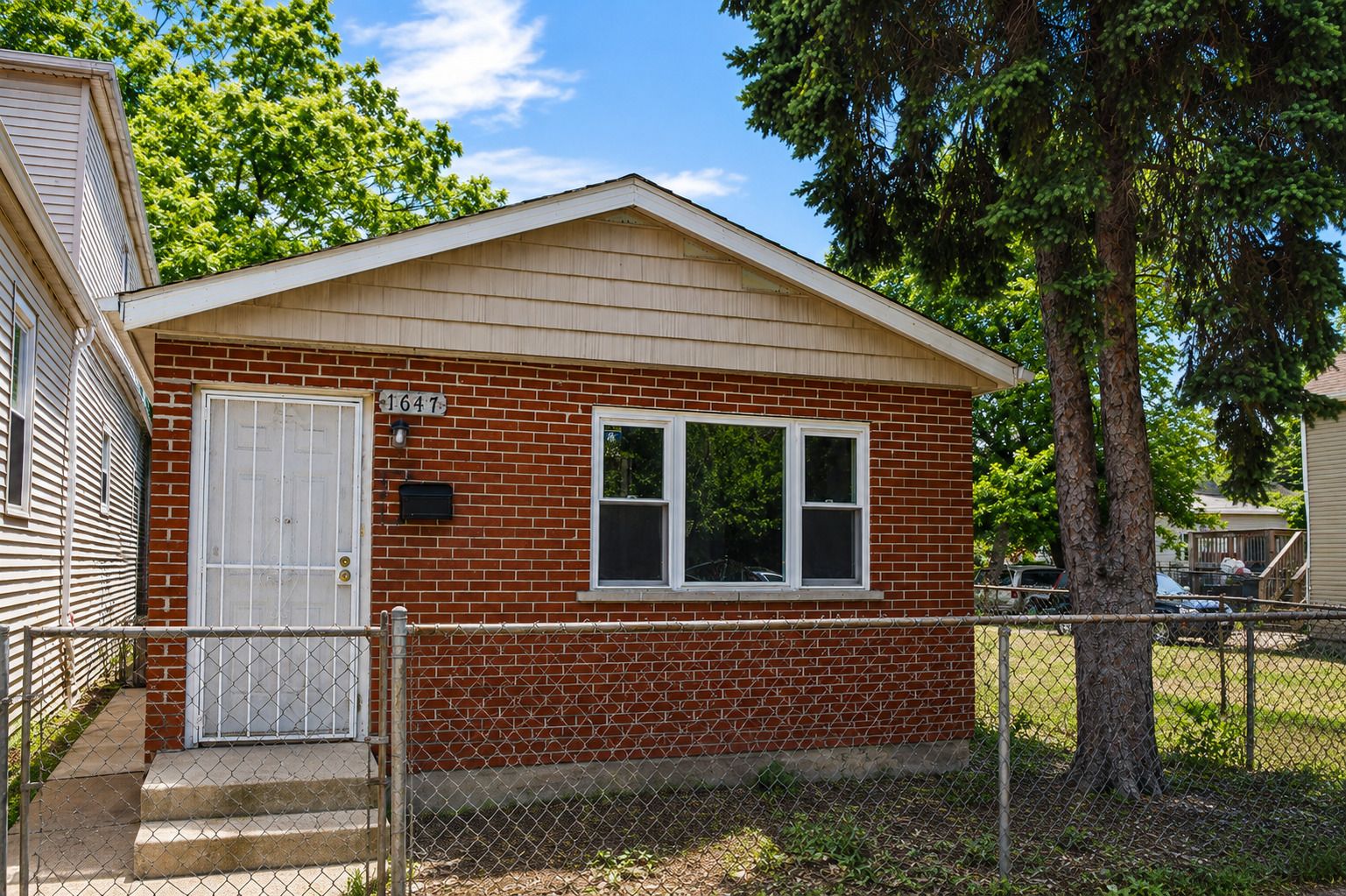 1647 W 59TH Street — Chicago, IL 60636