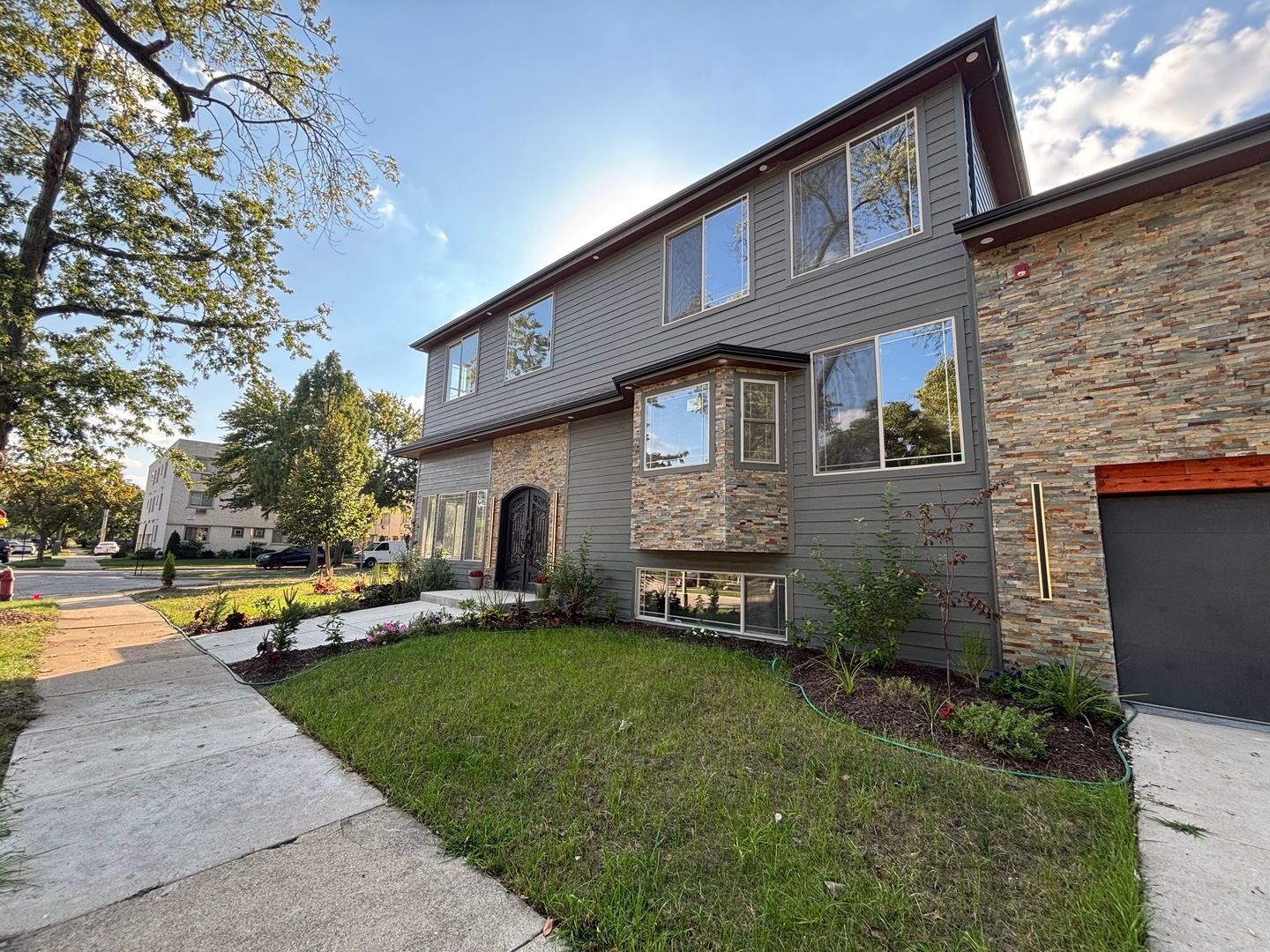 9100 Kenton Avenue — Skokie, IL 60076