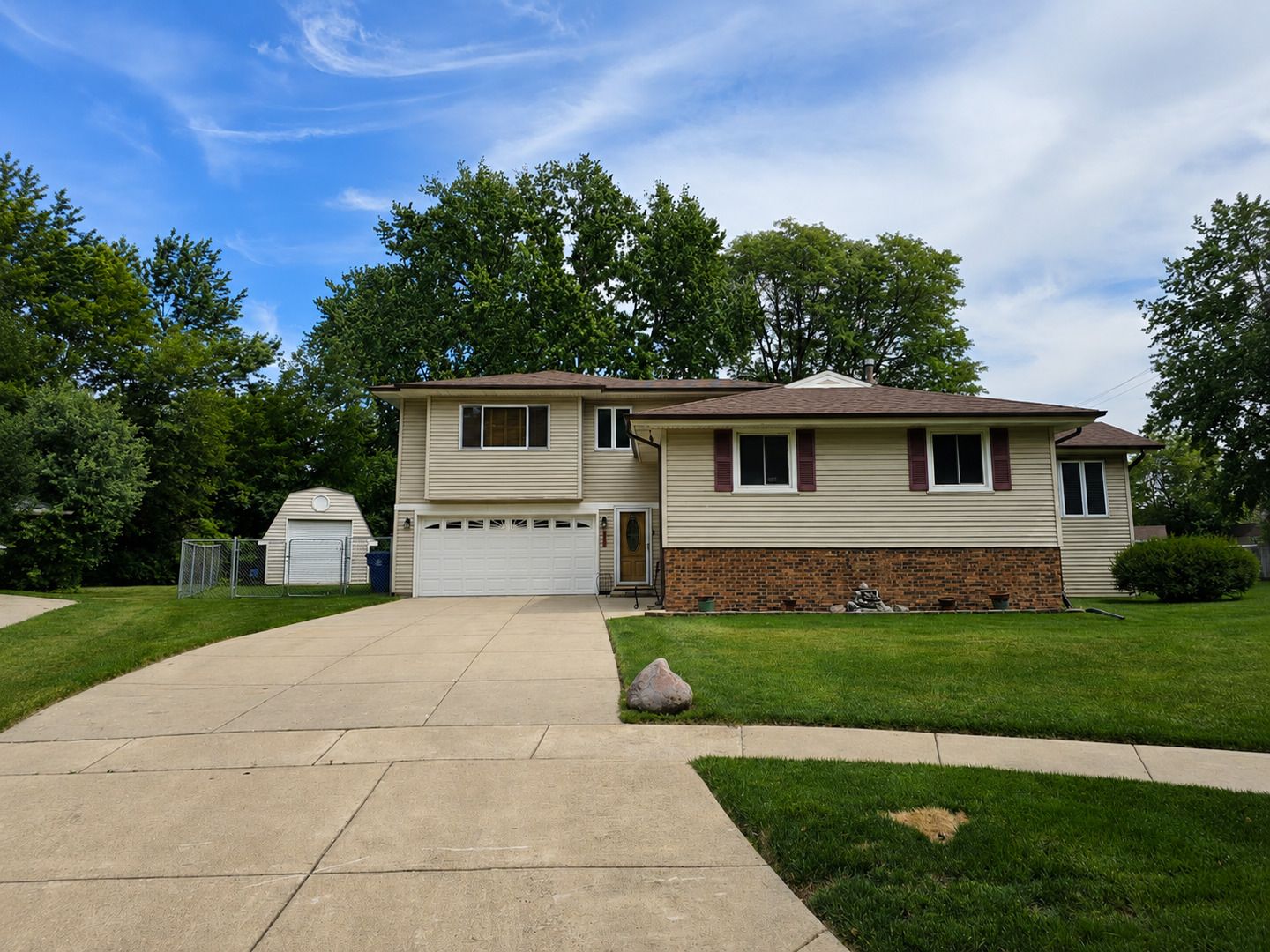1413 Weyers Court — Schaumburg, IL 60193