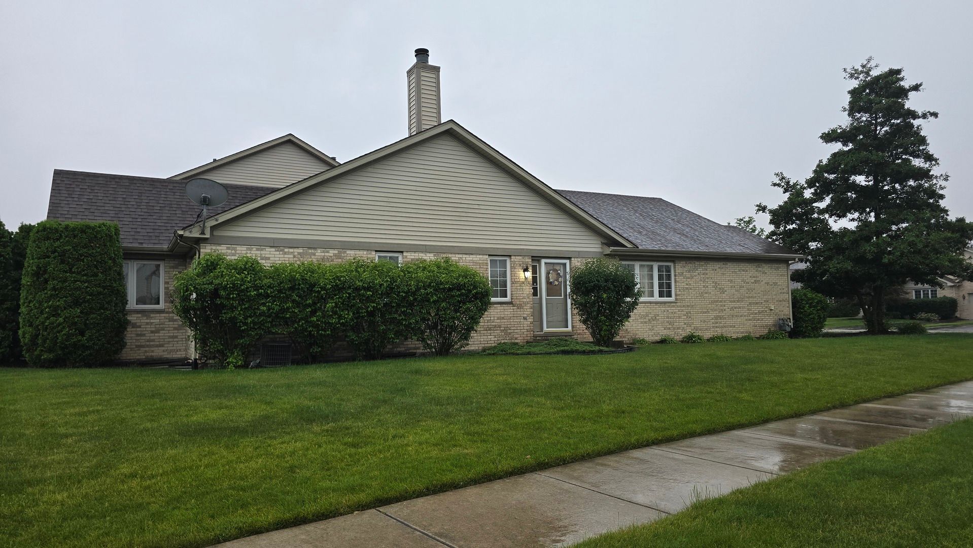 53 Odyssey Drive — Tinley Park, IL 60477