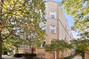 3135 W LELAND Avenue #2E — Chicago, IL 60625