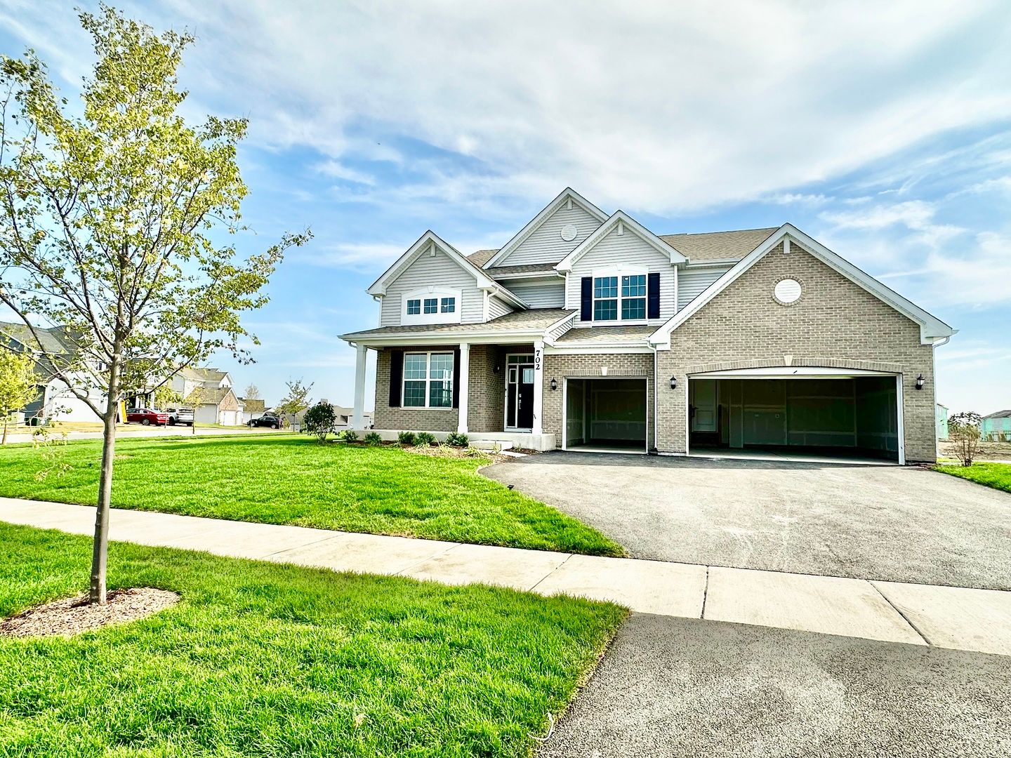 702 West Point Way — Oswego, IL 60543