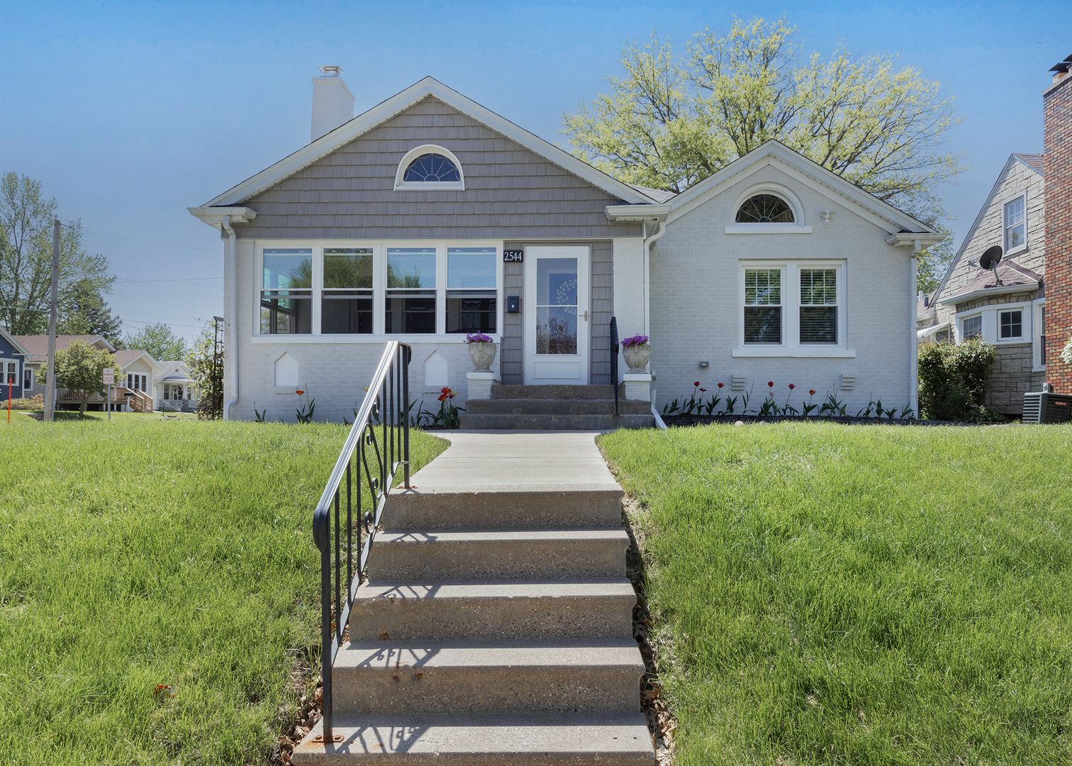 2544 23rd Avenue A Avenue — Moline, IL 61265