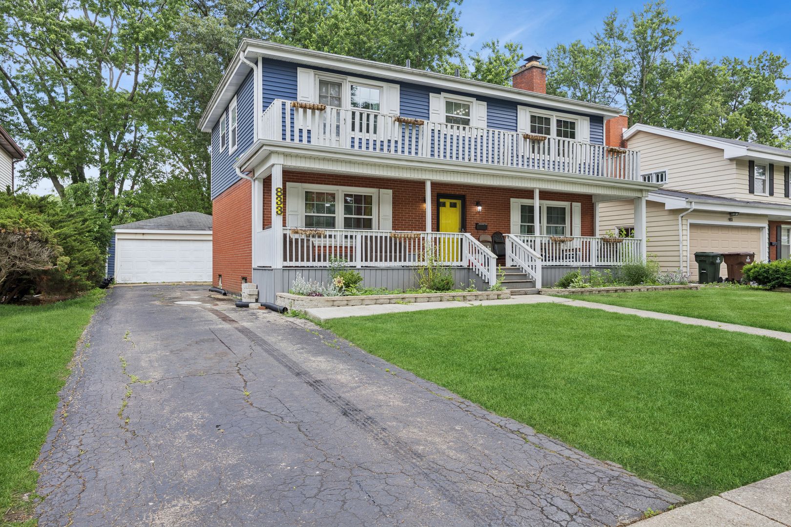 833 Elm Street — Flossmoor, IL 60422
