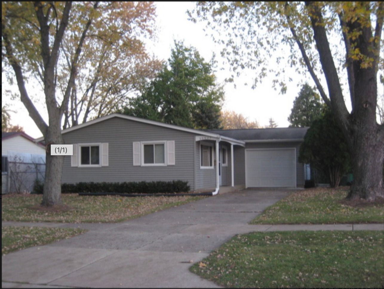 36647 N Streamwood Drive — Gurnee, IL 60031