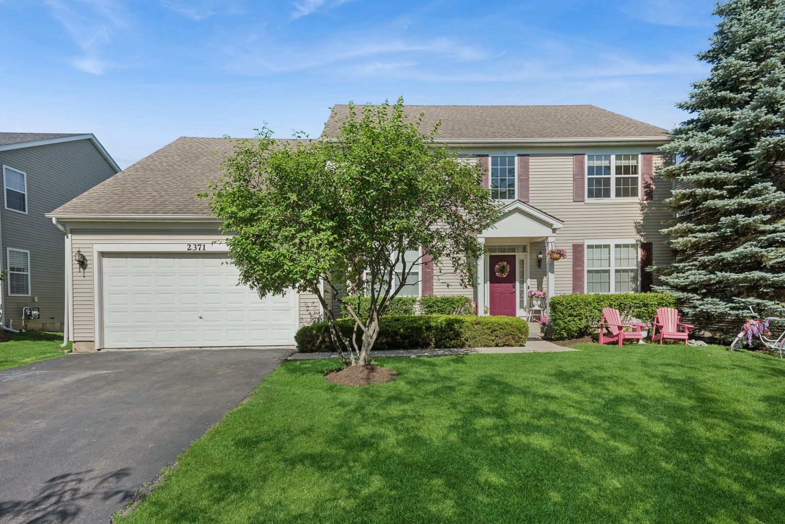 2371 BLUEWATER Drive — Wauconda, IL 60084
