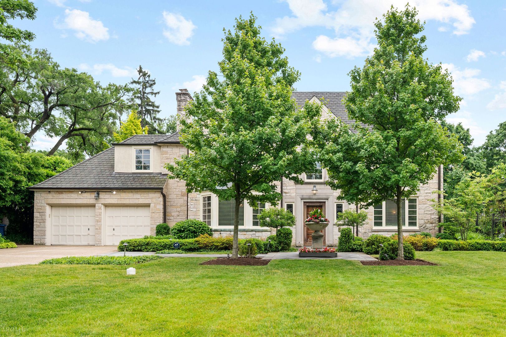 244 Lincoln Drive — Glencoe, IL 60022