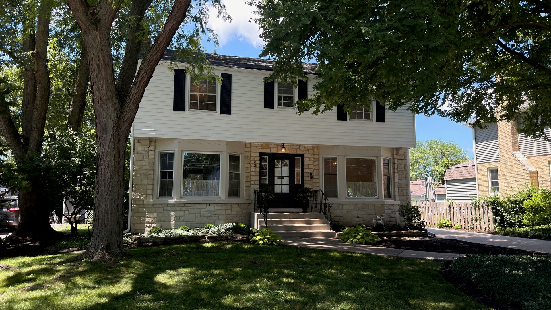 622 N President Street — Wheaton, IL 60187