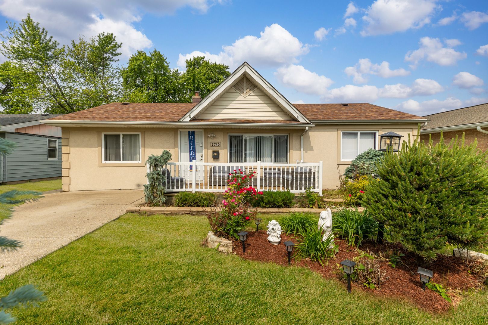 7740 Monitor Avenue — Burbank, IL 60459