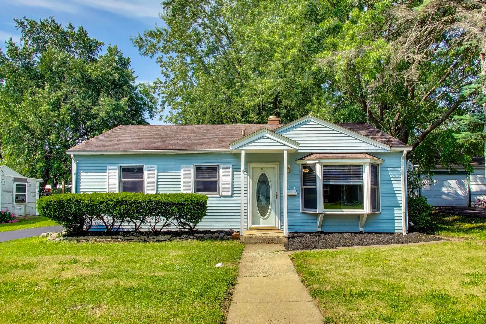 1415 Walnut Drive — Woodstock, IL 60098