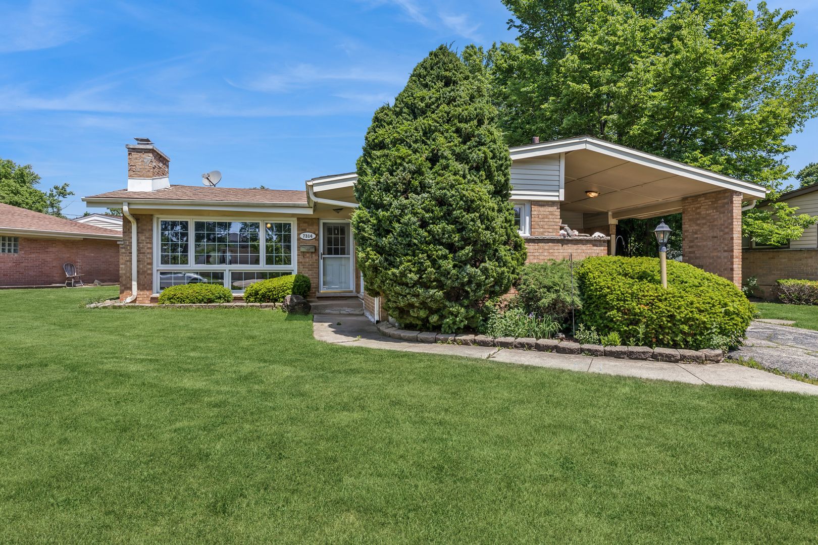 7314 Foster Street — Morton Grove, IL 60053