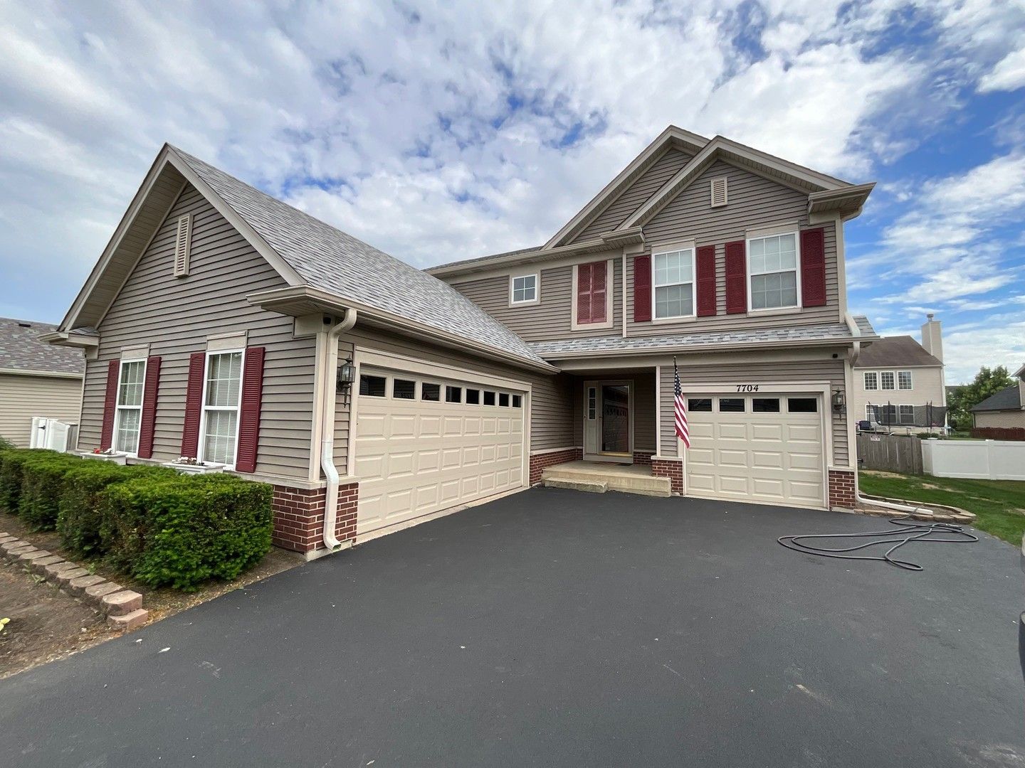 7704 Scarlett Oak Drive — Plainfield, IL 60586