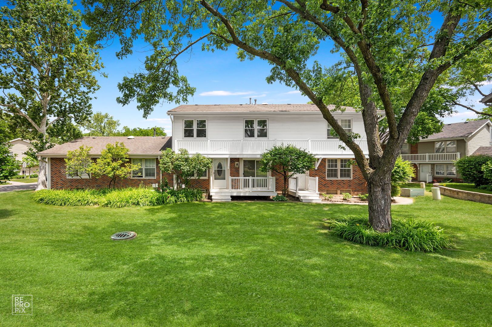 322 Fairchild Court #B — Bloomingdale, IL 60108