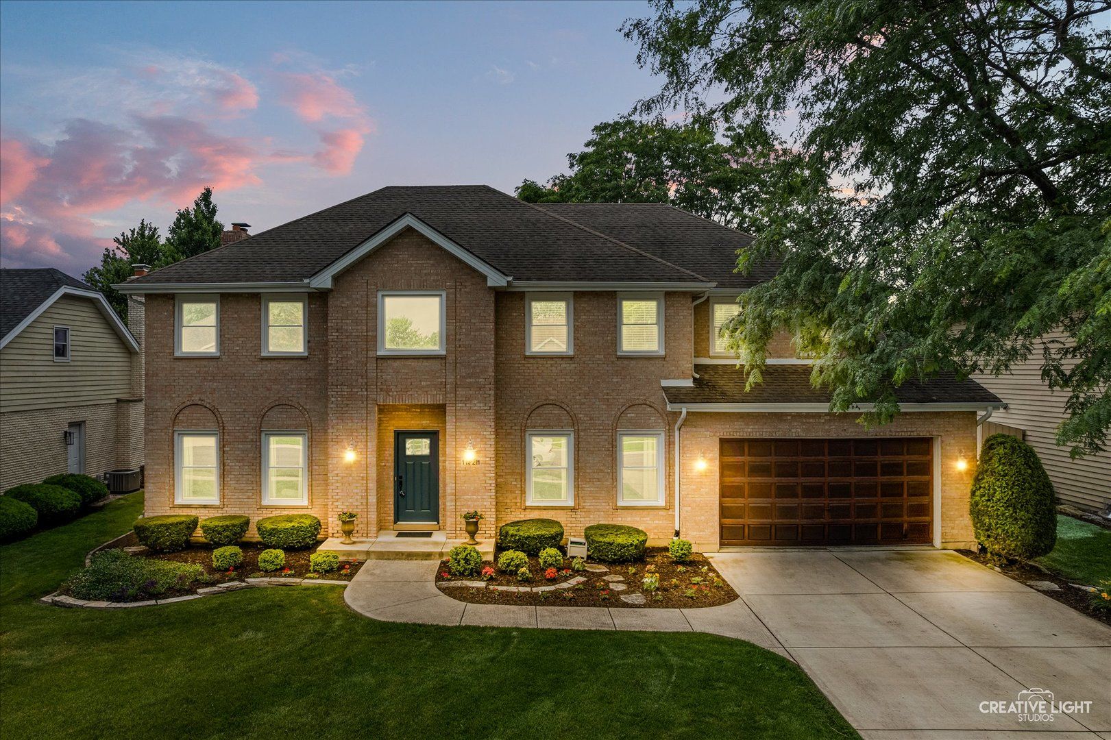 1N211 Coventry Drive — Carol Stream, IL 60188