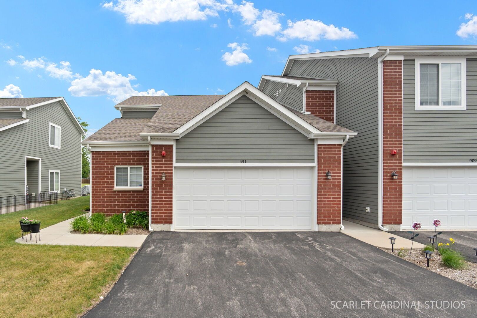911 Gillespie Lane — Yorkville, IL 60560