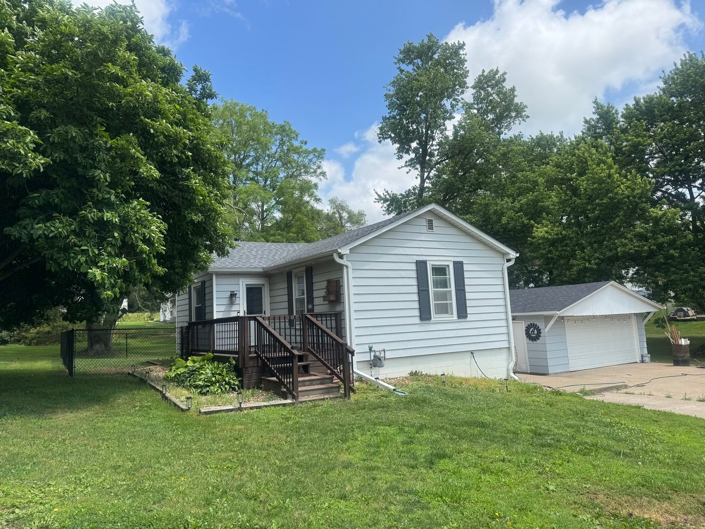 1208 SW 3rd Avenue — Aledo, IL 61231