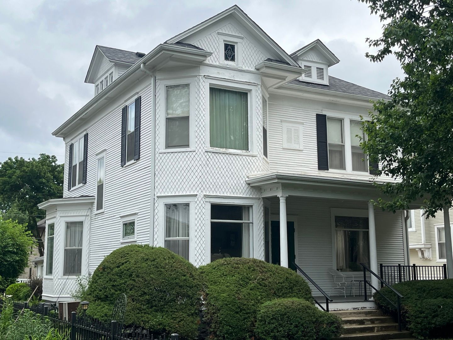 212 E Cleveland Street — Spring Valley, IL 61362