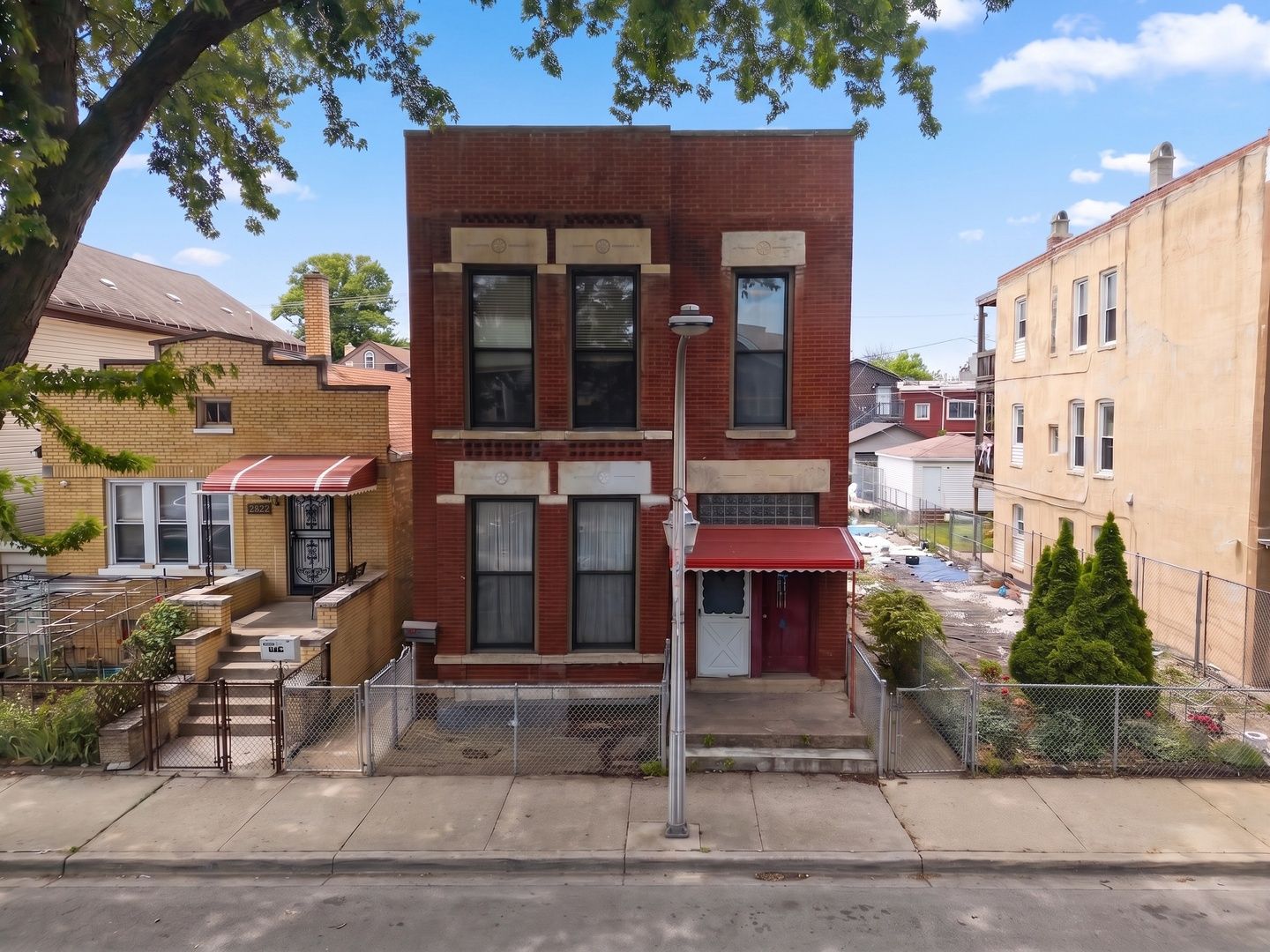 2918 S Wells Street — Chicago, IL 60616