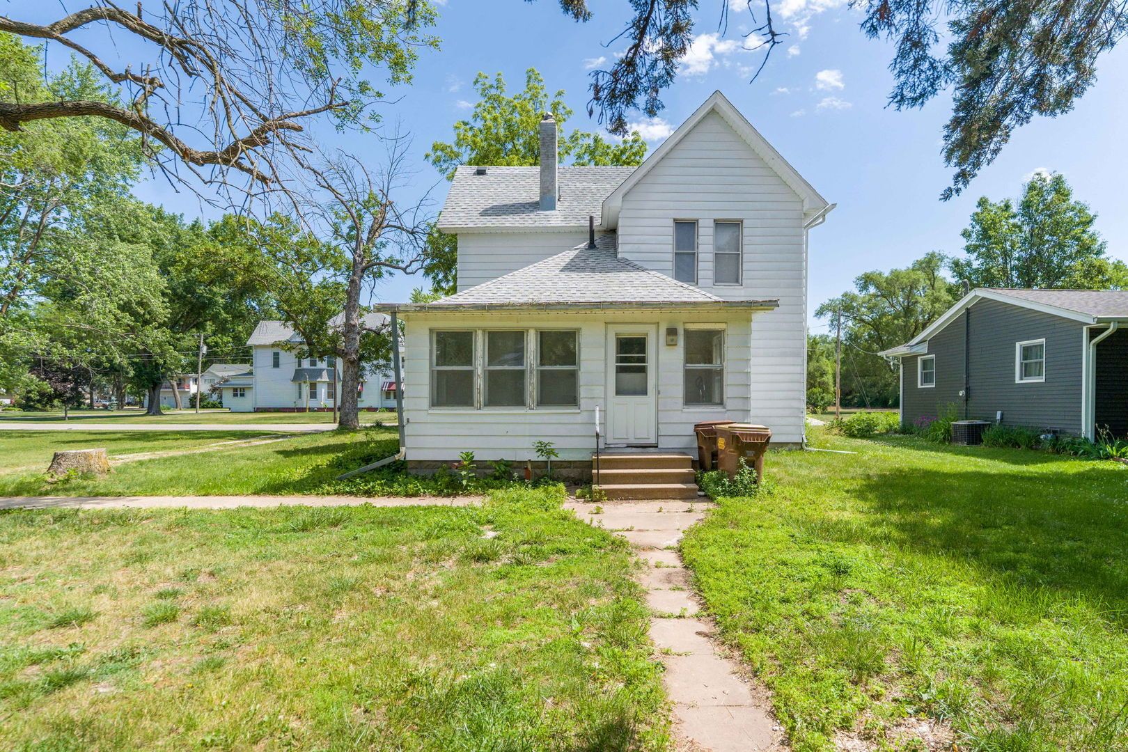 1010 6th Avenue — Erie, IL 61250