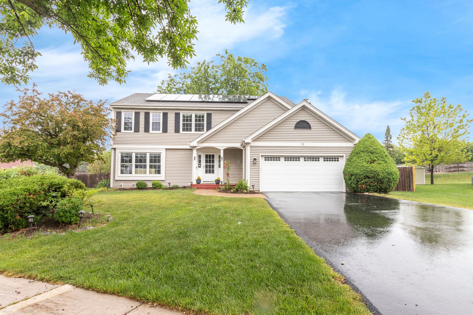 76 Foxboro Lane — Gurnee, IL 60031