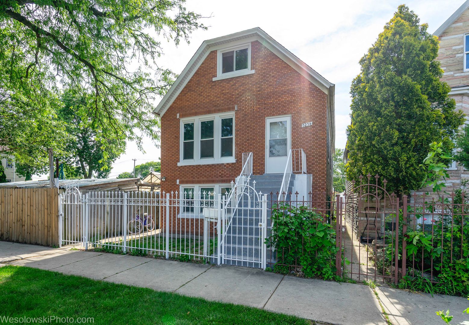 5254 S Campbell Avenue — Chicago, IL 60632