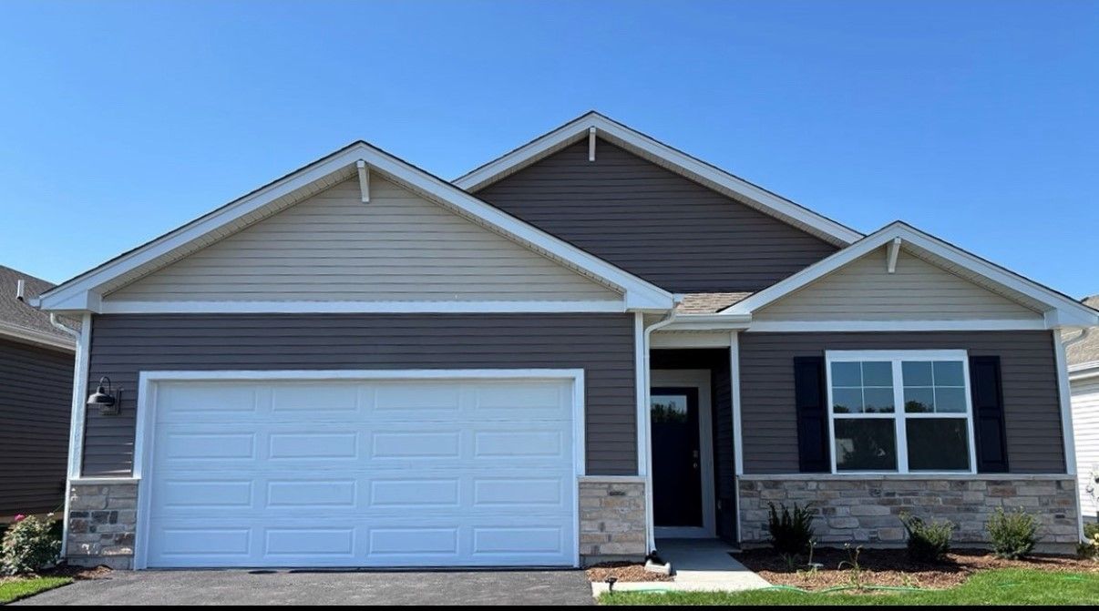 6278 Maple Glen Drive — Wonder Lake, IL 60097