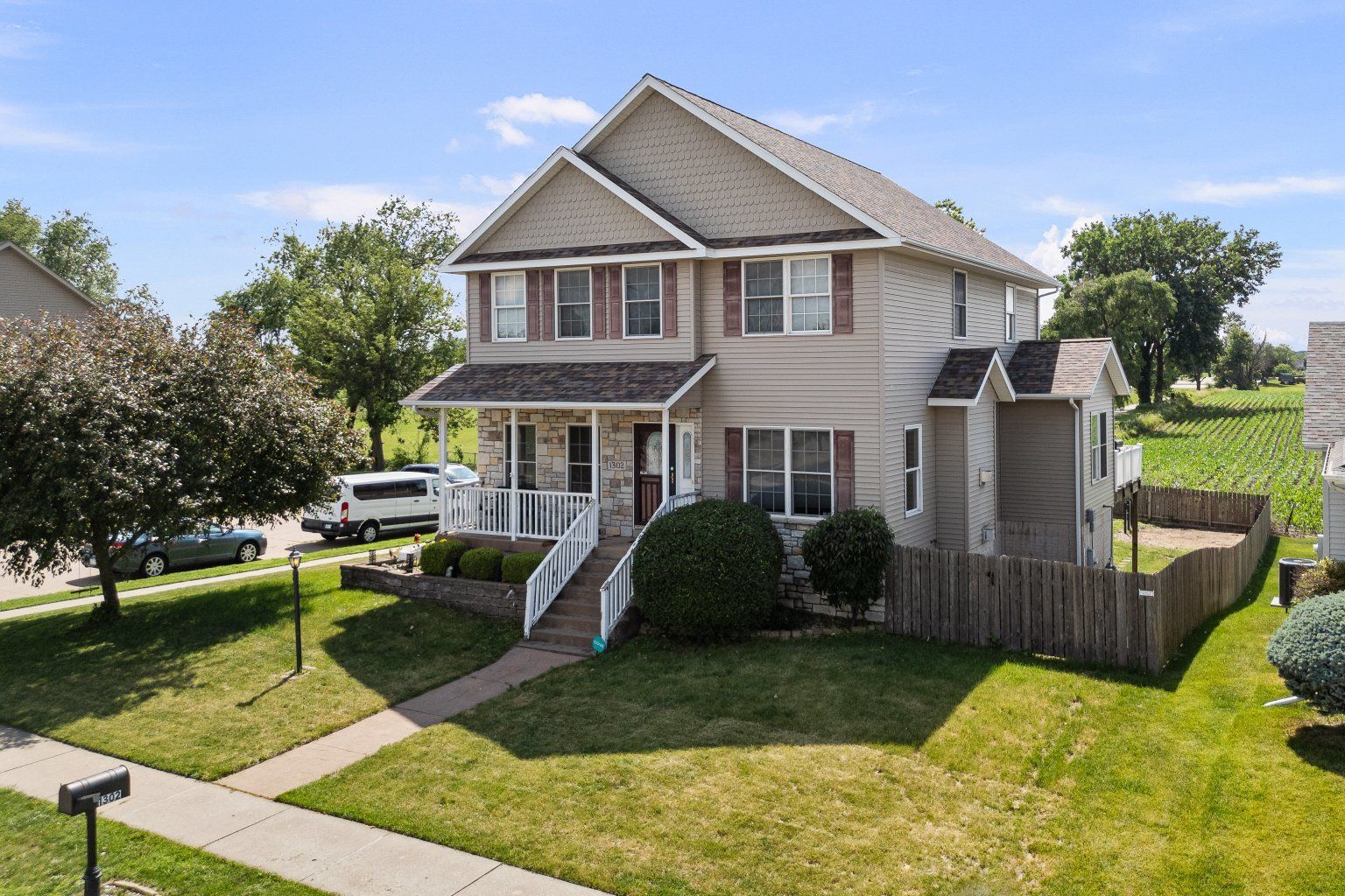 1302 Eagles Crest Drive — Davenport, IA 52804