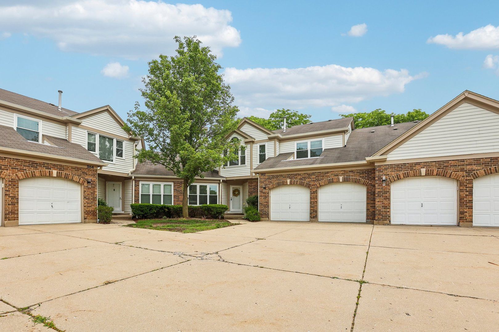 382 Satinwood Terrace — Buffalo Grove, IL 60089