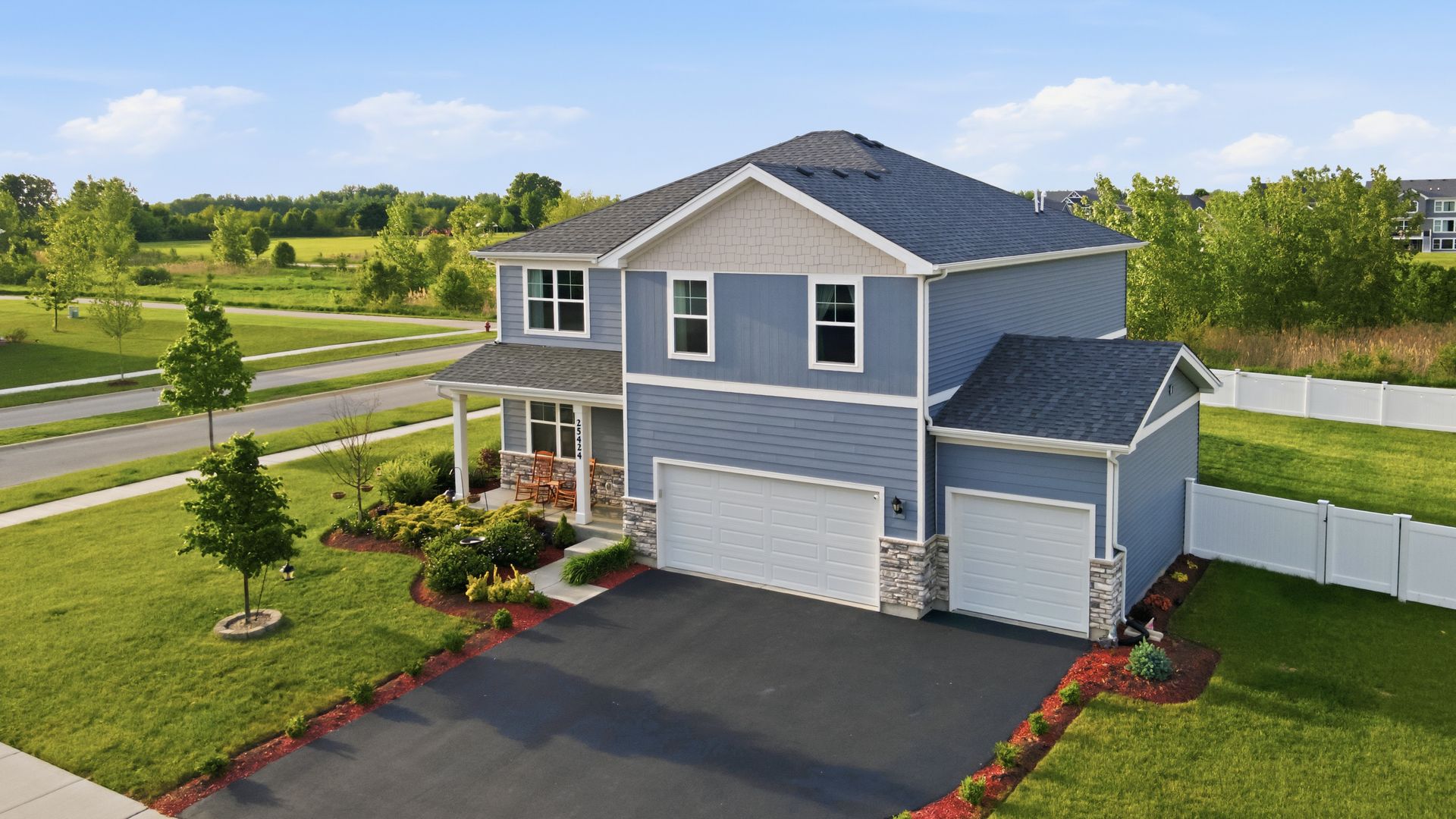25424 W Cerena Circle — Plainfield, IL 60586