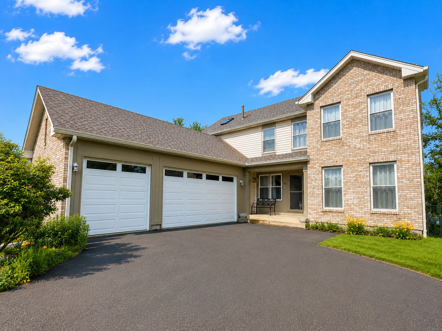 81 Misty Hill Lane — Hainesville, IL 60030