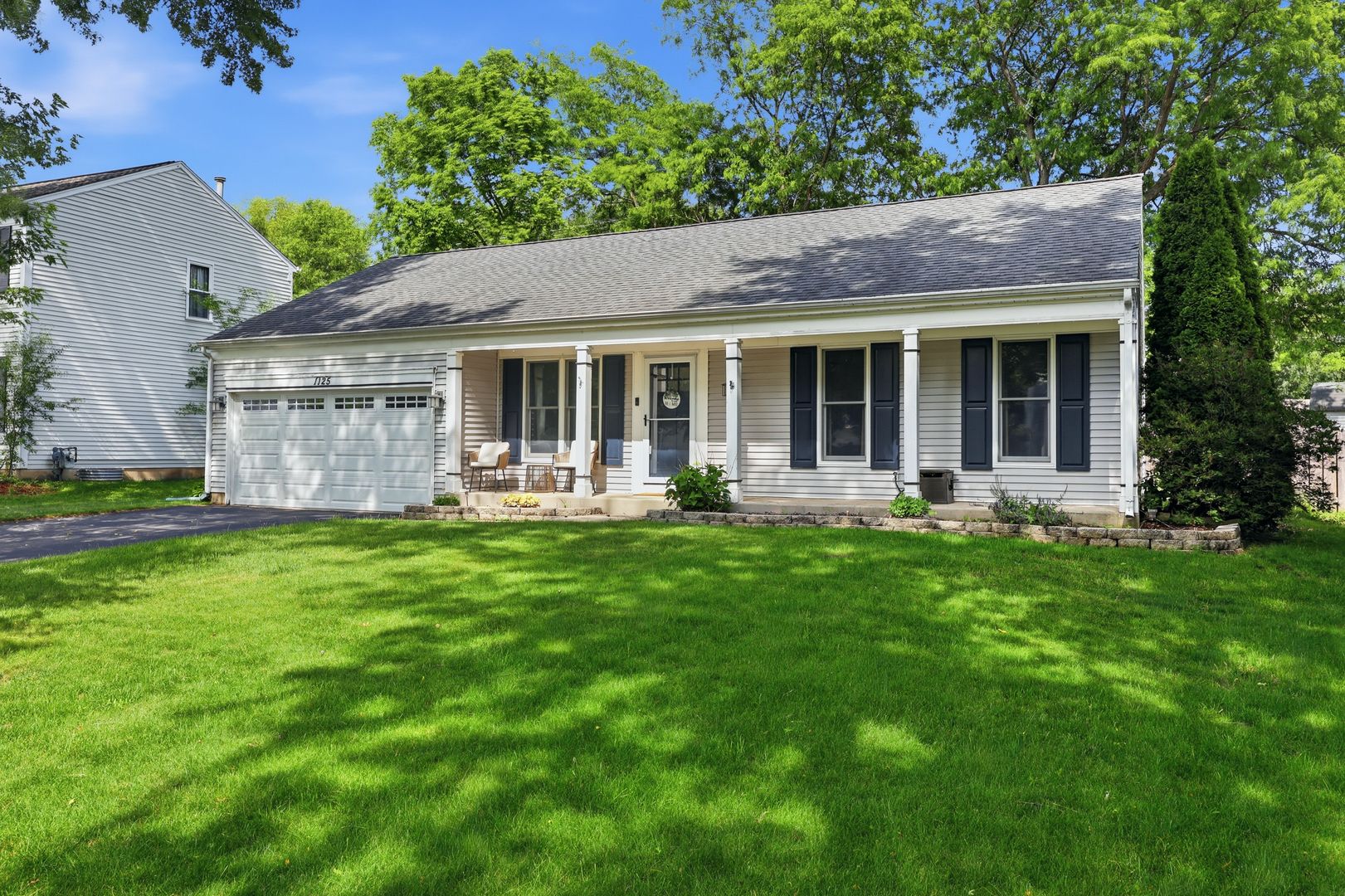 1125 Meghan Avenue — Algonquin, IL 60102