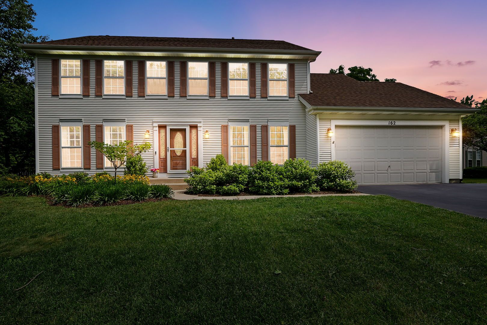 162 Wellington Court — Grayslake, IL 60030