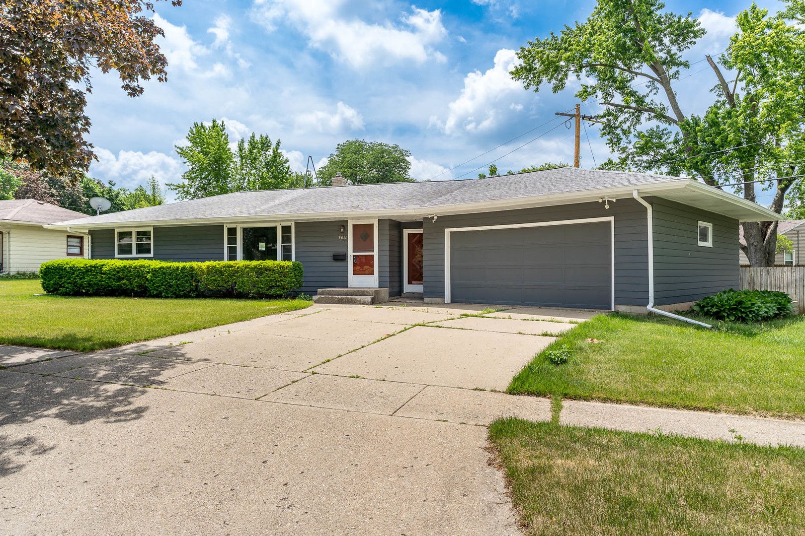 3611 Beach Street — Rockford, IL 61108
