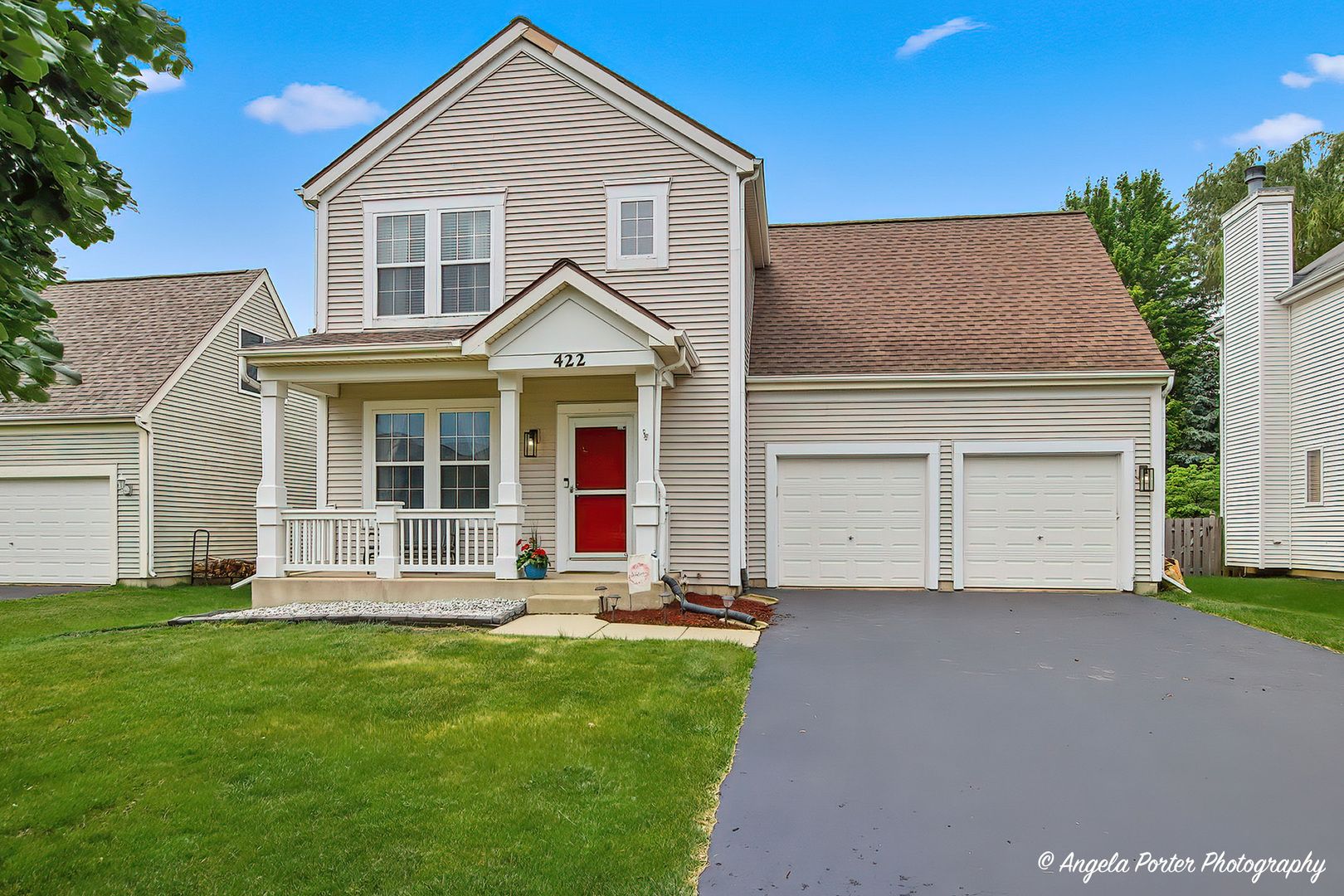 422 W Savoy Drive — Round Lake, IL 60073