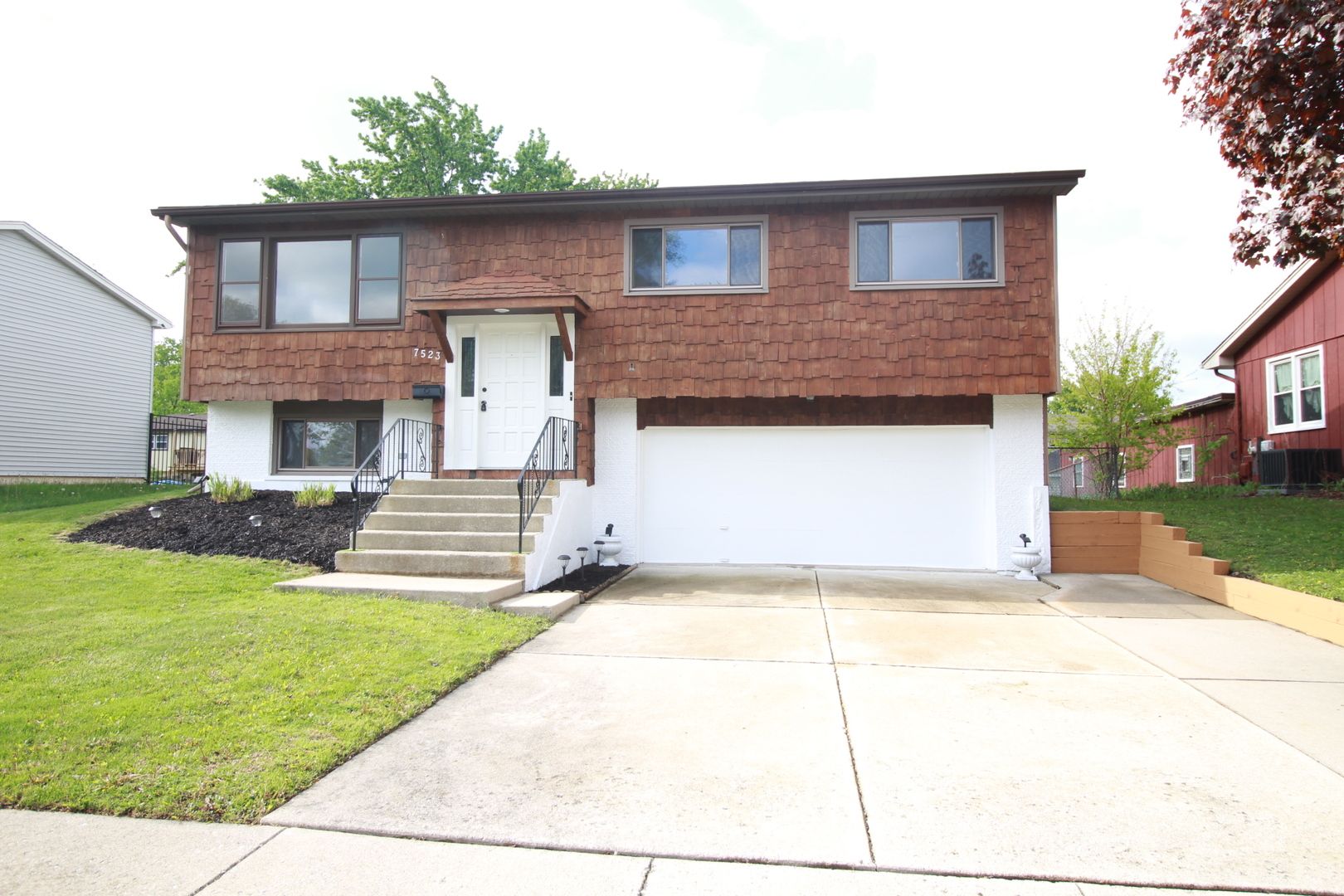 7523 Nottingham Drive — Tinley Park, IL 60477