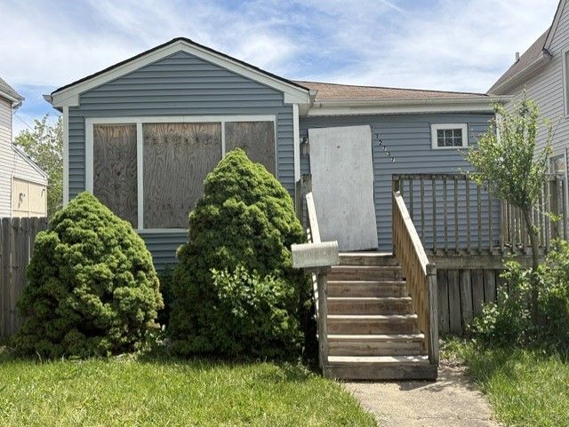 12737 Honore Street — Blue Island, IL 60406
