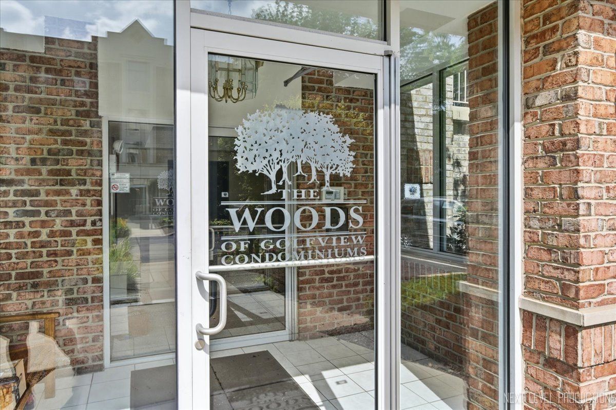 7841 W 157th Street #104 — Orland Park, IL 60462