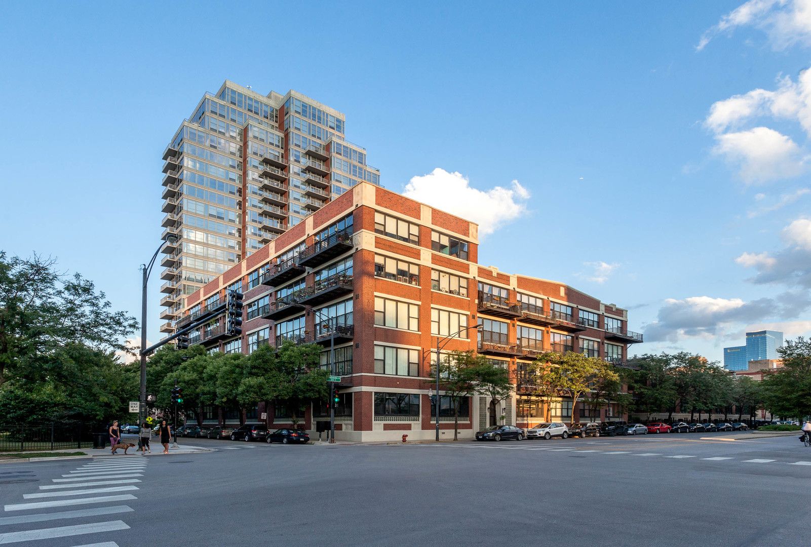 1601 S Indiana Avenue #212 — Chicago, IL 60616