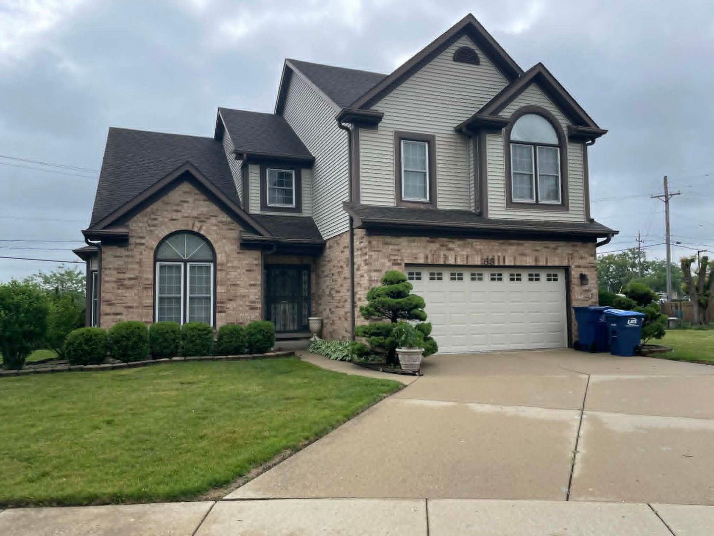 83 S Josephine Court — Des Plaines, IL 60016