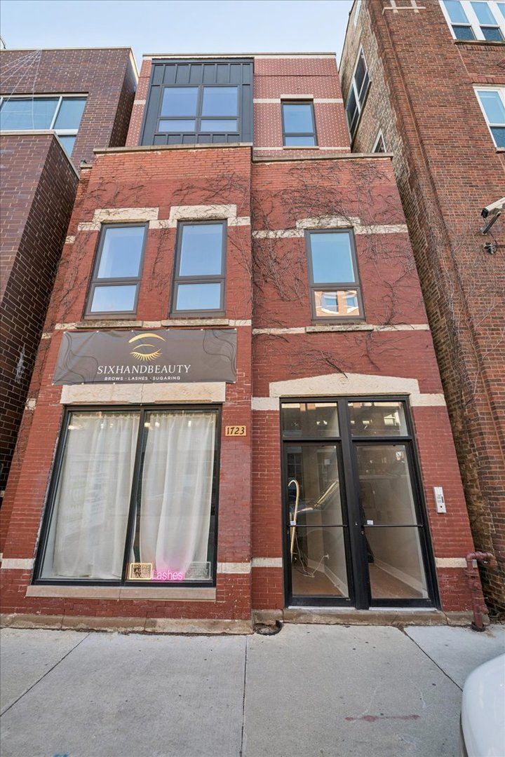 1723 W North Avenue #1 — Chicago, IL 60622