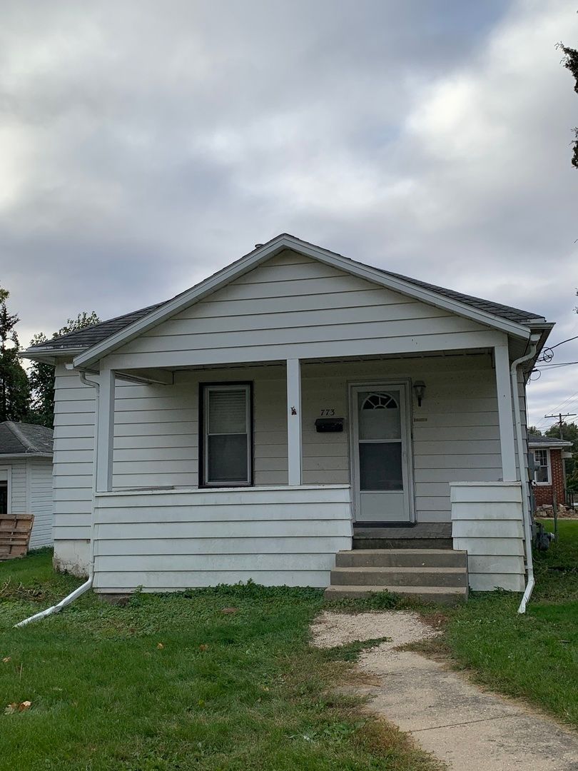 773 W Homer Street — Freeport, IL 61032