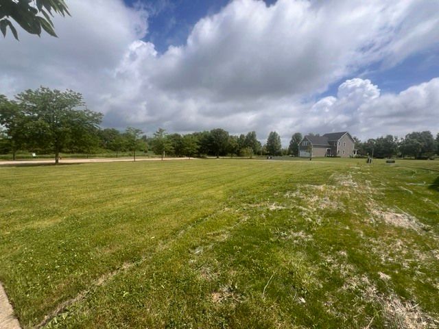 1340 Cornell Circle — Sugar Grove, IL 60554