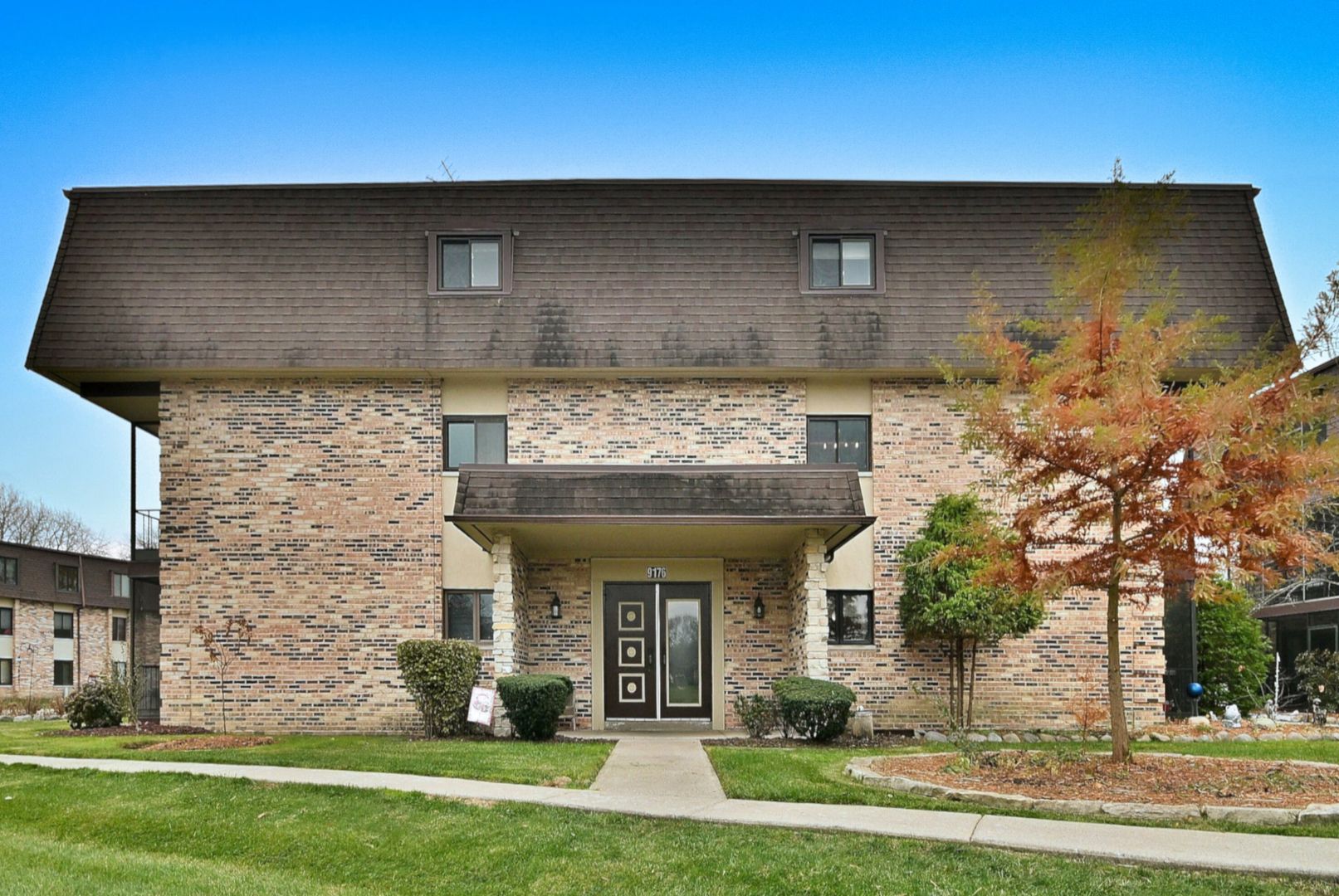 9176 South Road #1B — Palos Hills, IL 60465
