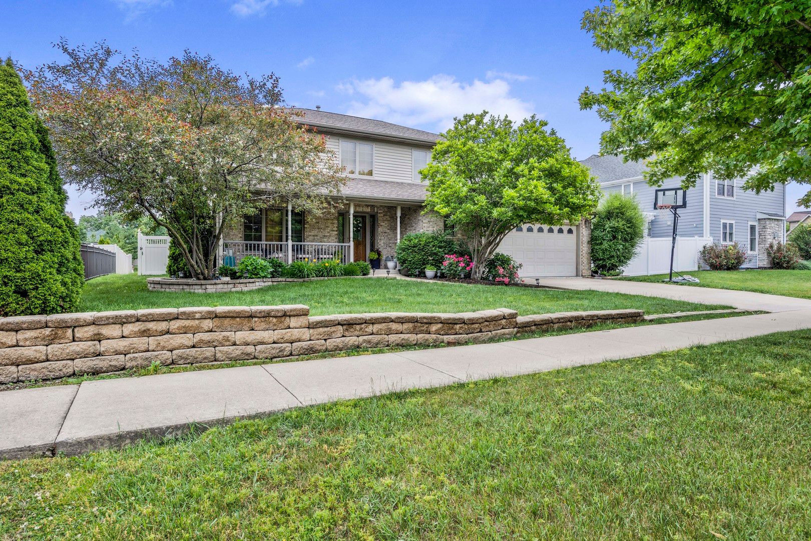 5636 9th Avenue — Countryside, IL 60525