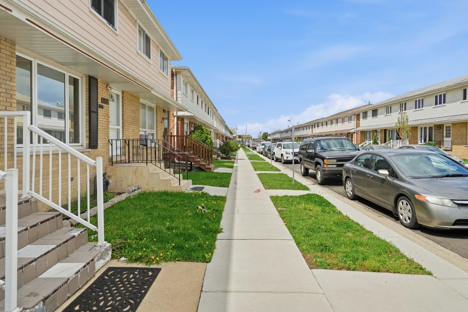 9835 Garden Court — Schiller Park, IL 60176