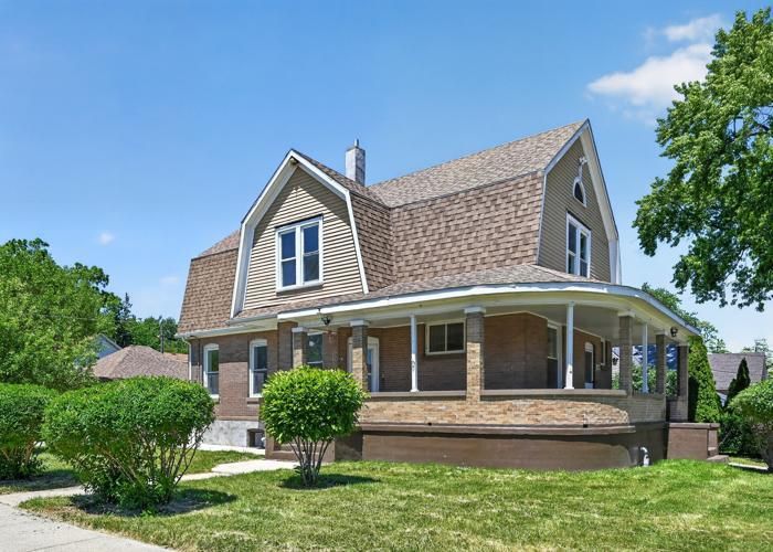 558 N Crystal St, Elgin, IL 60123 — photo 3